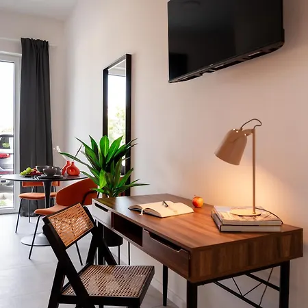 Moonliving Boutique By Munich Apartment *