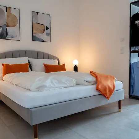 Moonliving Boutique By Munich Eching (Freising)